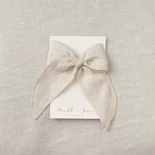 Sailor Bow - natural stripe