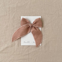 Sailor Bow - desert rose