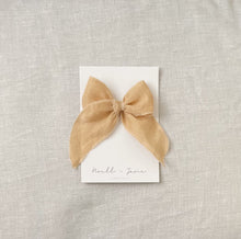 Sailor Bow - canary
