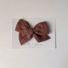 Large Pinwheel - Rum Raisin