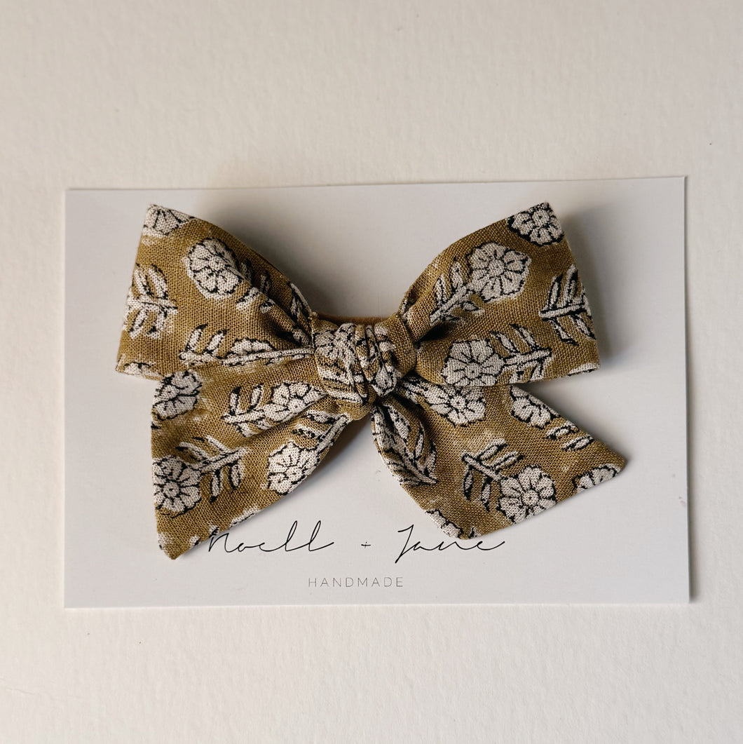 Large Pinwheel - Marigold
