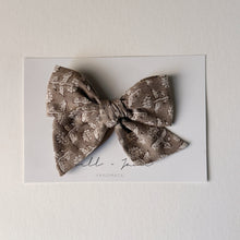 Large Pinwheel - Hattie