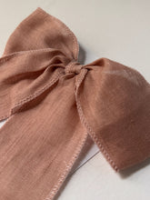Sailor Bow - Dulce de leche
