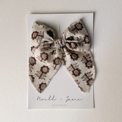 Sailor Bow - Henriette