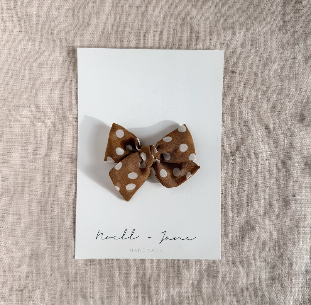 small pinwheel -  chiffon brown dot