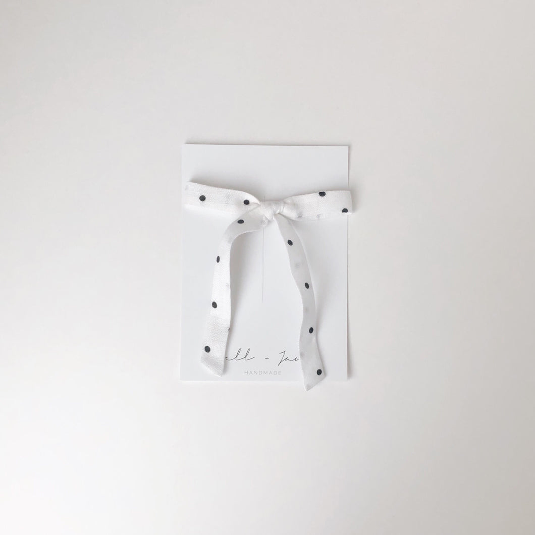 thin ribbon - black dot
