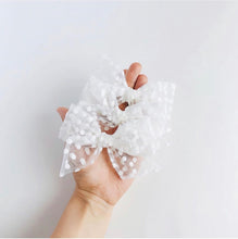 Large Pinwheel - white dot